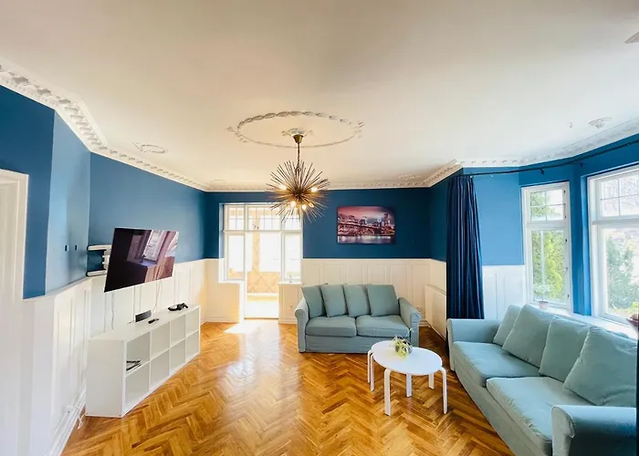 Aday - Center Big * オールボー