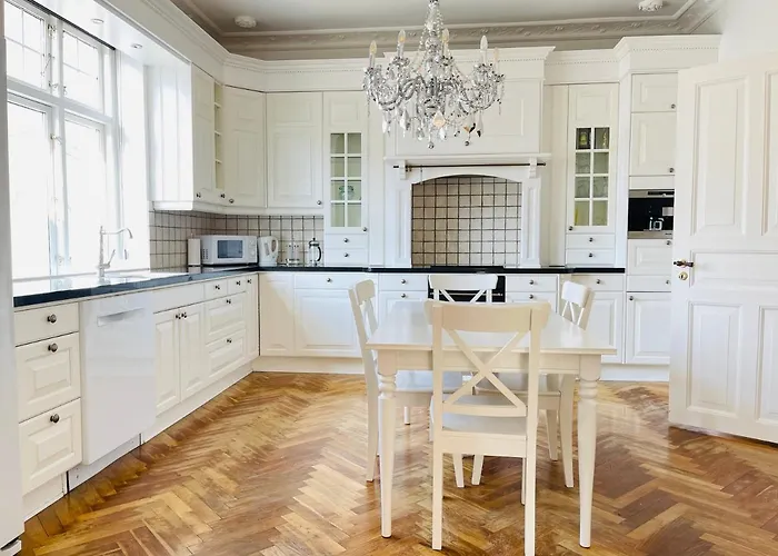 Aday - Center Big * オールボー